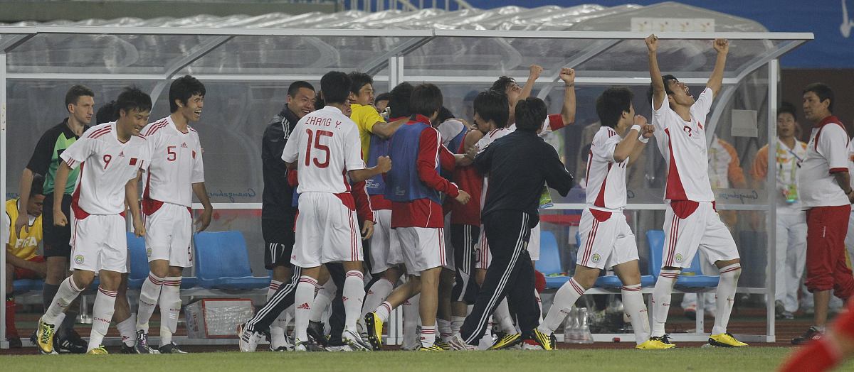 朝鲜平壤城备战亚足联杯，队员备战热情高涨的简单介绍