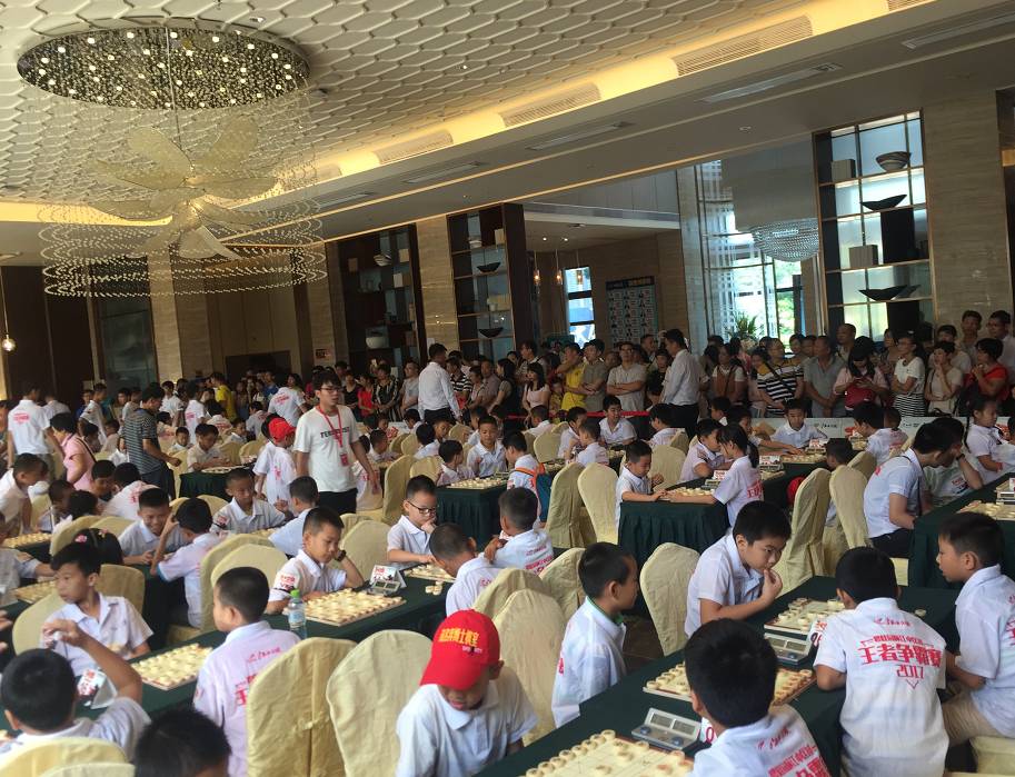 经典对决一触即发,高手云集驰骋赛场的简单介绍 经典对决一触即发,高手云集驰骋赛场的简单介绍